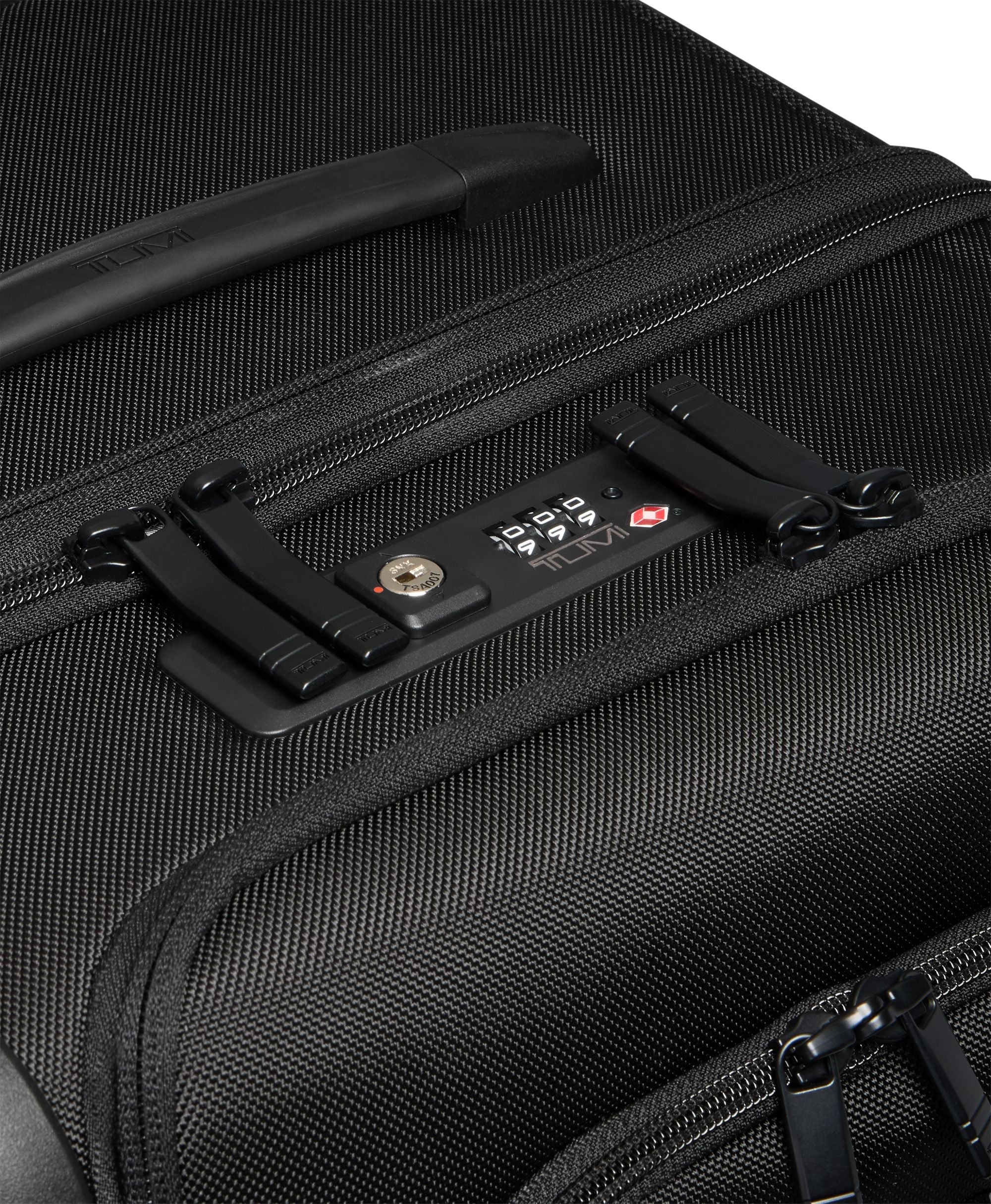 Tumi Alpha 4 Large Dual Access Expandable Trunk