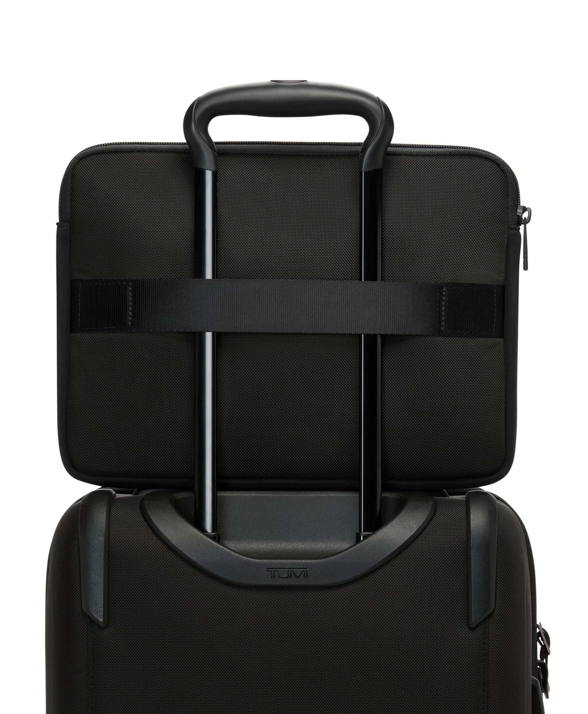 Tumi Alpha 4 Medium 13