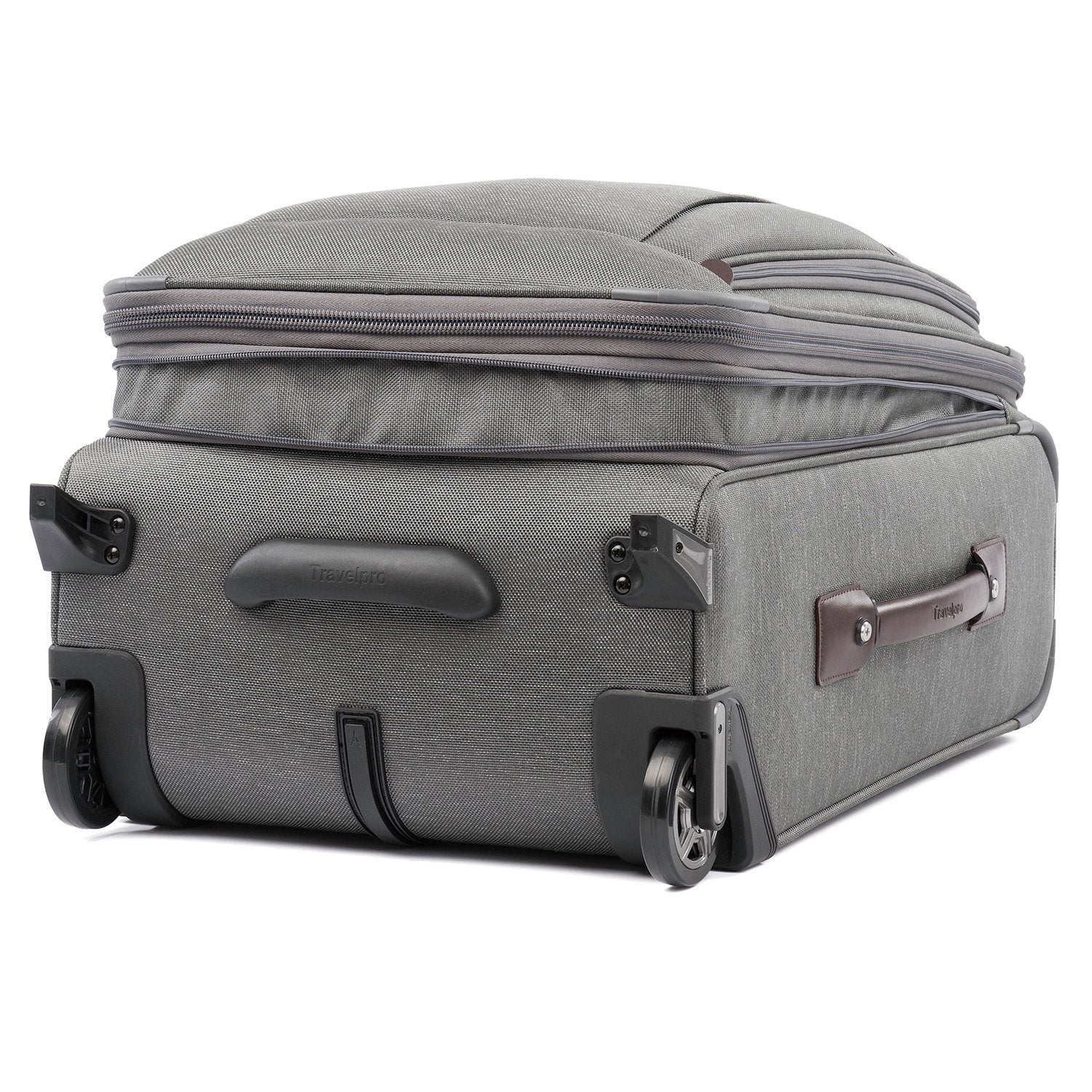 Travelpro Platinum Elite 22