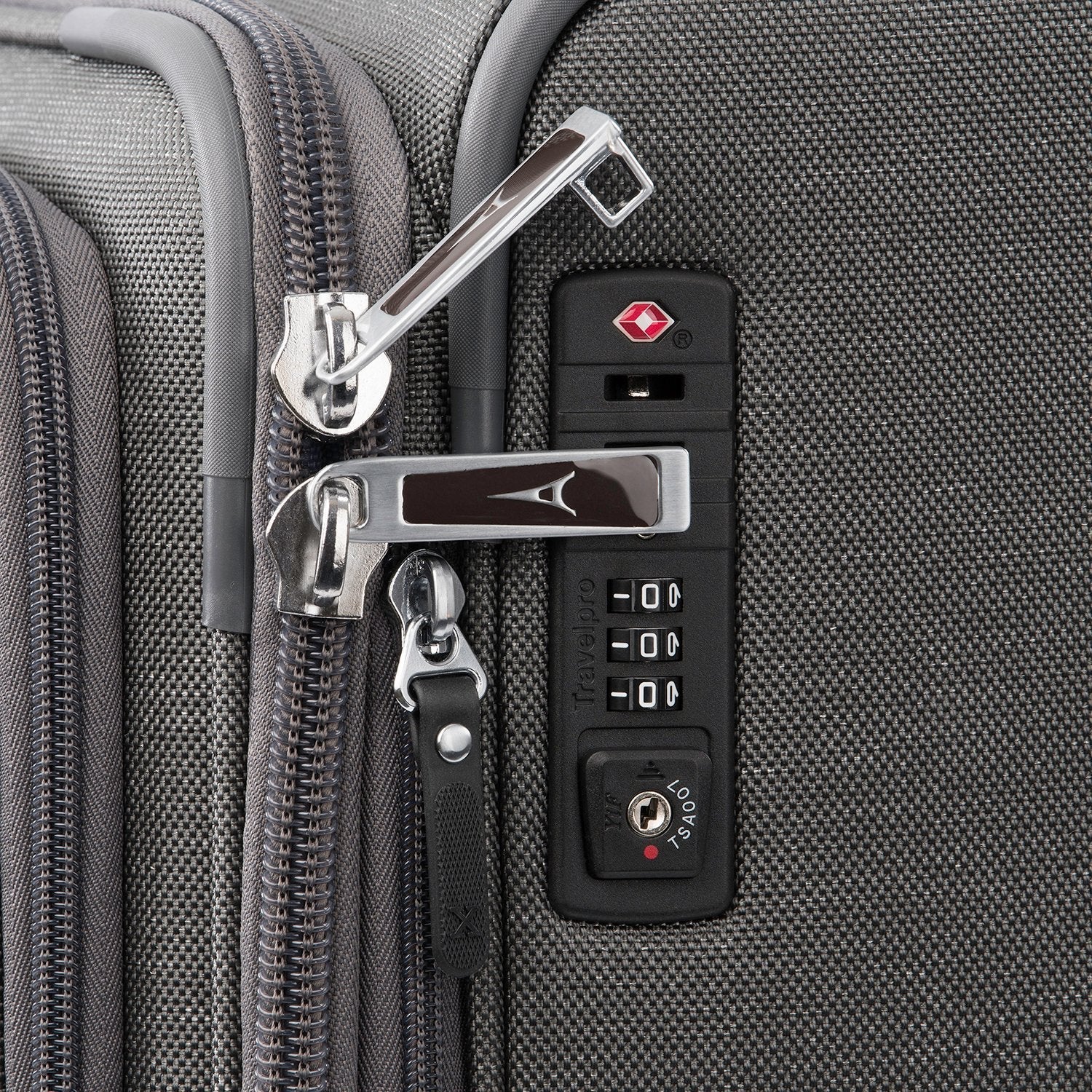 Travelpro Platinum Elite 25