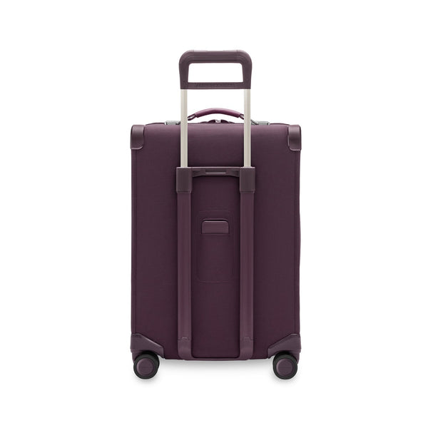 Briggs & Riley Baseline Compact 24" Expandable Spinner